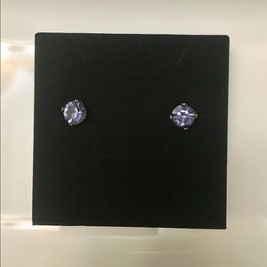 Chloe and Isabel earring!